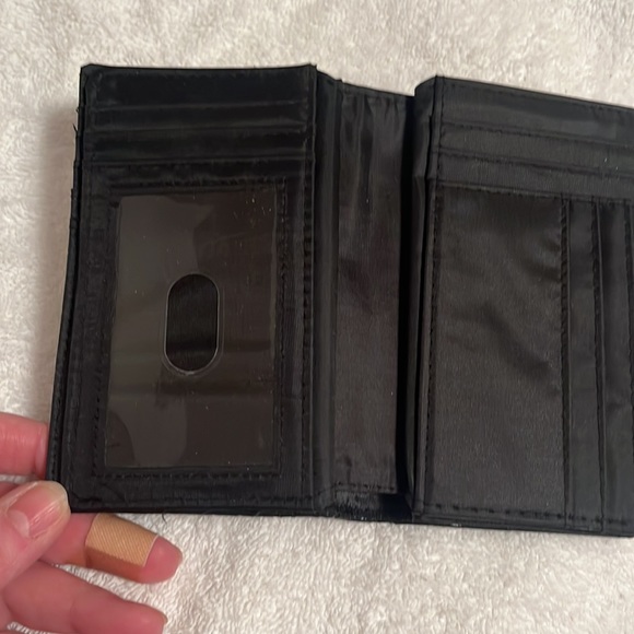 NWOT Black wallet. Faux leather alligator embossed. See pictures of this beauty! - Picture 3 of 6